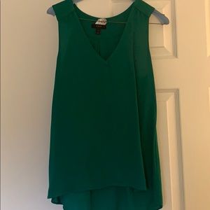 Green hi lo tank